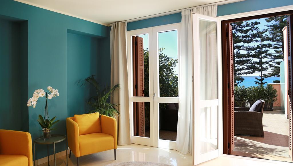 Velvet Rooms Bordighera Exterior foto